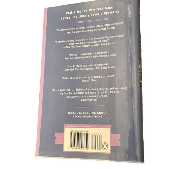One for the Books (A LIBRARY LOVER'S MYSTERY) By Jenn Mckinlay Hardcover New - Picture 2 of 2